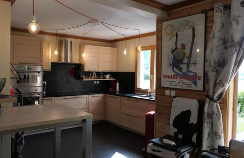 Monetier-les-Bains Apartment | Chalet-Appart Standing 6 to 8p. At the foot of the slopes + Swimming pool Sauna Hammam in Serreche