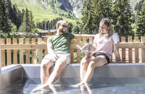 Schroecken Apartment | Chalet-Apartment Arlberg - Berghaus Schröcken - 4* Basecamp