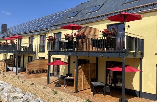 Feilitzsch Condo | Chalet apartment "Giebeltraum", 115 sqm & wellness/fitness/sauna - Bergrödelhof