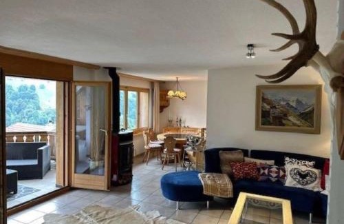 Saas im Prattigau Apartment | Chalet apartment & mountain view