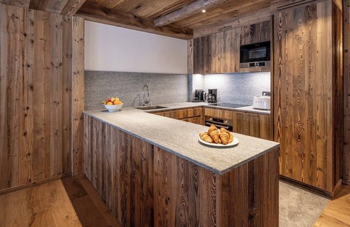 Le Fornet Ski Chalet | Chalet-appartement neuf à 200m des pistes + sauna