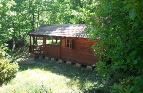 Simiane-la-Rotonde Cabin | Chalet Artémis