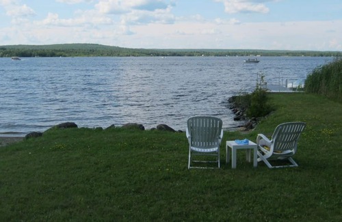 Stratford House | Chalet au bord du lac Aylmer