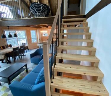 L'Anse-Saint-Jean Ski Chalet | Chalet au coeur des montagnes