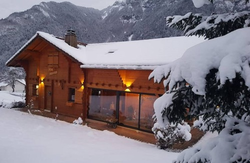 Le Petit-Bornand-les-Glieres Ski Chalet | Chalet au Calme, vue Magnifique