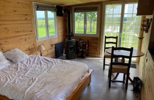 Manou Ski Chalet | Chalet autonome à louer sur terrain de loisir de 2000m2 avec étang privé