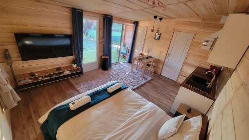 Durfort-Lacapelette Bed & Breakfast | Chalet avec bain nordique