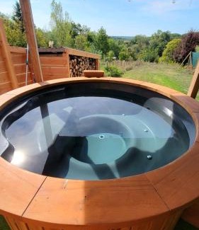 Durfort-Lacapelette Bed & Breakfast | Chalet avec bain nordique