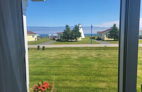 Bas-Caraquet Ski Chalet | Chalet Bas-Caraquet accès à la plage public et à la mer