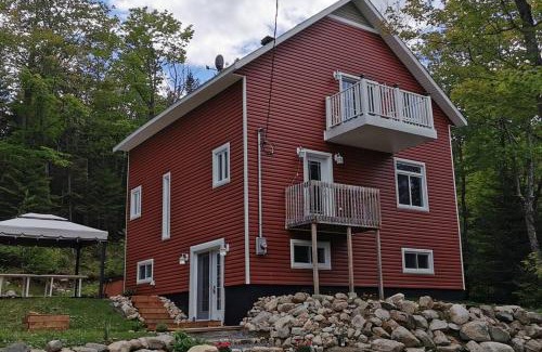 Chertsey Ski Chalet | Chalet Bella Vista - Lake access - SPA - 4 bdrms
