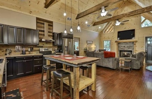 Eagle Mountain Cabin | Chalet BellaboonLic.#004390
