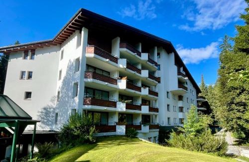 Waldhaus Flims Apartment | Chalet Belmont