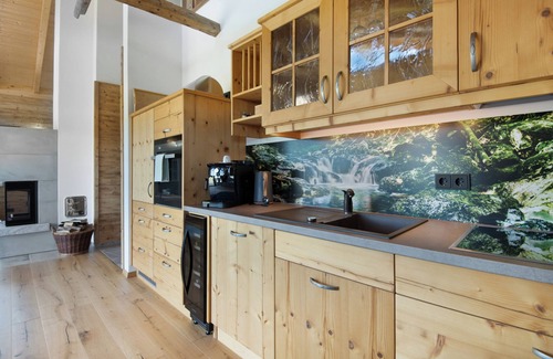 Freyung Ski Chalet | Chalet 'Bergchalet 3' with Private Pool, Private Terrace and Wi-Fi