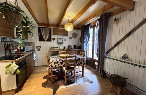 Barcelonnette Ski Chalet | Chalet Bergstil für 4, neben Barcelonnette Golf