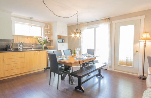 Asbestos Ski Chalet | Chalet BIA Foyer & Spa