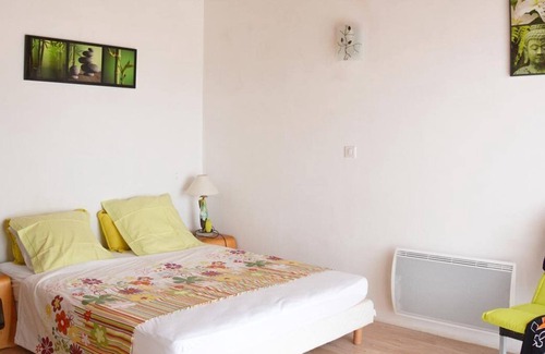 Courbiac House | CHALET BLEUET FOR 4/6 PEOPLE