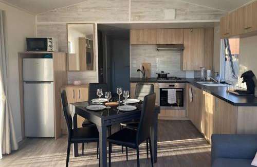 Torcy-le-Petit Apartment | Chalet bois