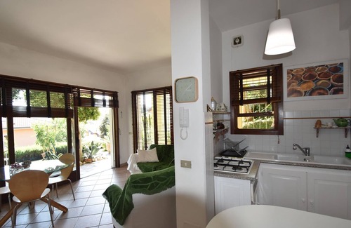 Cissano House | Chalet by Lake Maggiore With Garden Views