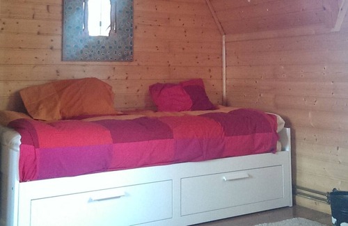 Legutiano Ski Chalet | Chalet by the lake LVI0015