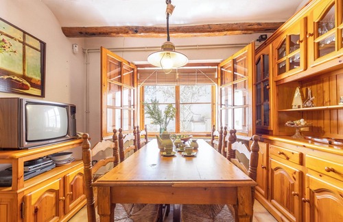 El Montmell Ski Chalet | Chalet 'Ca La Rosalia' with Mountain View, Private Pool, Garden & Wi-Fi