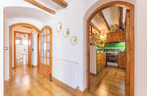 El Montmell Ski Chalet | Chalet 'Ca La Rosalia' with Mountain View, Private Pool, Garden & Wi-Fi