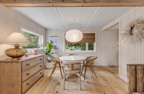 Saint-Augustin-de-Desmaures Ski Chalet | Chalet SKYE