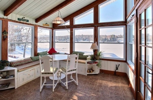 Saint Donat House | Chalet au bord de l'eau avec plage