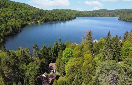 Sainte-Lucie-des-Laurentides House | Chalet Mon Repos - Lac Sarrazin avec embarcations