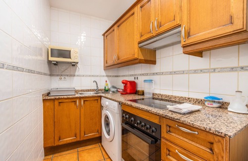 Sort Apartment | Chalet 'Cambuleta En La Bastida' with Mountain Views, Balcony and Wi-Fi