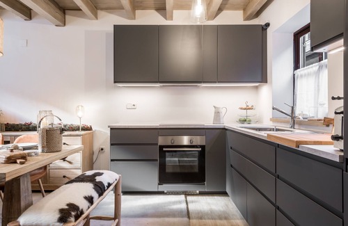 Betren Ski Chalet | Chalet 'Casa Baqueira' with Mountain View and Wi-Fi
