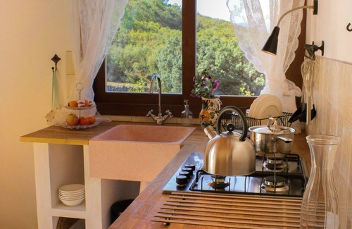 Tarbena Ski Chalet | Chalet 'Casita Oliva - Can Elisa Tarbena' with Private Terrace and Wi-Fi