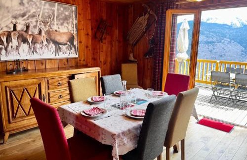 Ax-les-Thermes Ski Chalet | Chalet chaleureux à Ax-les-Thermes avec vue sur la montagne