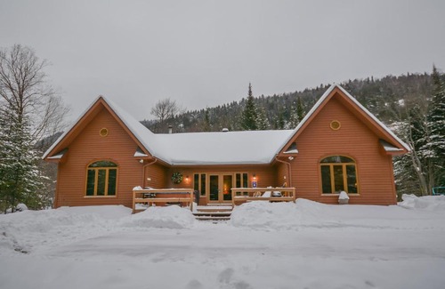 Lac-Superieur Ski Chalet | Chalet Chevreuil Zen