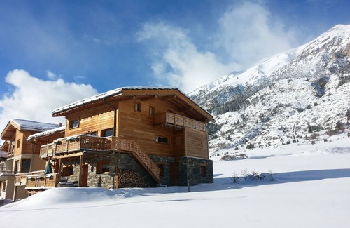 Lanslevillard Ski Chalet | Chalet Ciamarella, magnificent chalet in the heart of Val Cenis Vanoise
