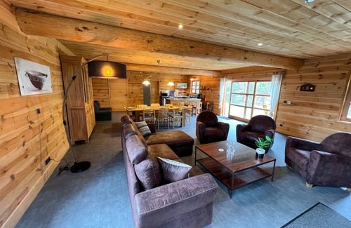 Le Chambon-sur-Lignon Ski Chalet | Chalet close to many sporting activities
