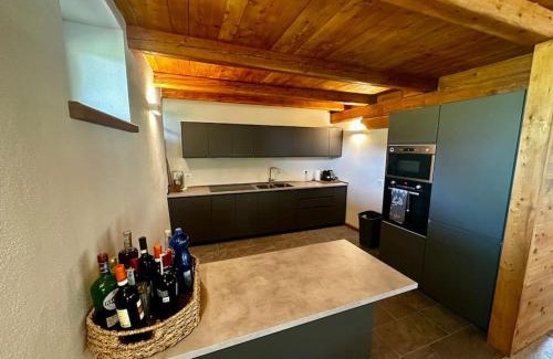 Cesana Torinese Ski Chalet | Chalet con accesso piste da sci Monti della Luna
