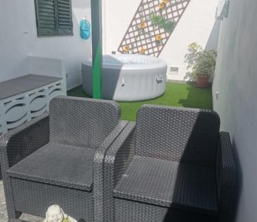 Abades House | CHALET CON JACUZZI CLIMATIZADO, BARBACOA Y CERCA DE LA PLAYA