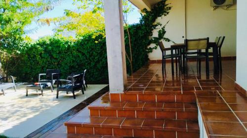 Nambroca Apartment | Chalet con JARDIN PUY DU FOU a 10 min ,NO FIESTAS!