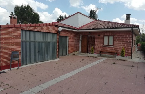 Grijota Ski Chalet | Chalet con Piscina Privada