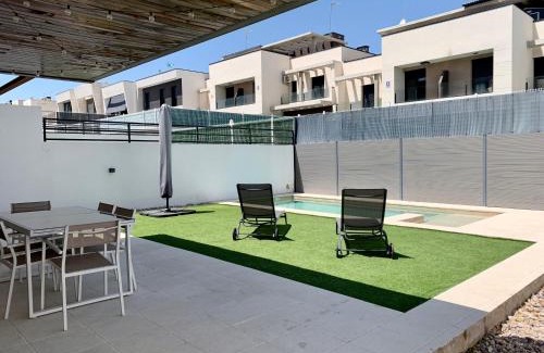 Arroyomolinos House | Chalet con piscina privada a 25 min de Madrid