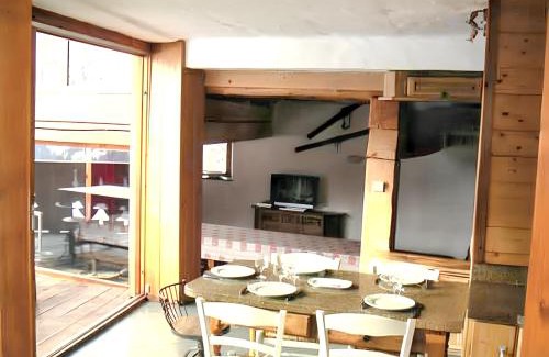 Sainte-Foy-Tarentaise Ski Chalet | Chalet confortable à Sainte-Foy-Tarentaise avec vue sur la montagne