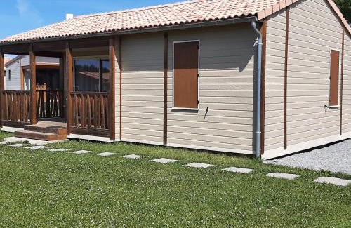 Marzan Ski Chalet | Chalet Confort 2 Chambres avec Piscine Chauffée et Climatisation en Bretagne Sud - FR-1-783-19