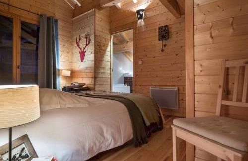 La Perriere Ski Chalet | Chalet cosy à Courchevel La Tania - Idéal pour familles et amis, ski aux pieds ! - FR-1-575-31