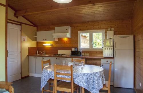 Naucelle Other | Chalet cosy - Vue sur l'étang avec terrasse - API-1-52-288