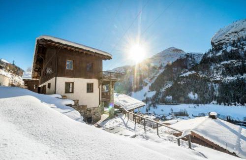 Les Brevieres Ski Chalet | Chalet Crystal Ridge - Chalet - 129m2 - 6 chambres, 6 salles de bain MAE-3406