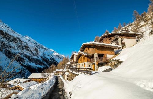 Les Brevieres Ski Chalet | Chalet Crystal Ridge - Chalet - 129m2 - 6 chambres, 6 salles de bain MAE-3406