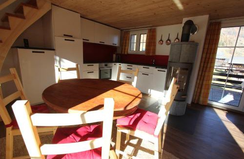 Gluringen House | Chalet Daheim