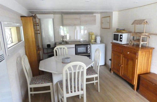 Corveissiat Ski Chalet | Chalet Dans le Revermont, Proche de Lacs et Sentiers de Randonnées. Très Calme