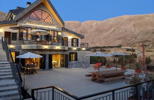 Al Arz Apartment | Chalet de Charme, Cedars, Lebanon, Terrace Floor