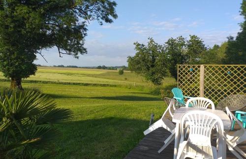 Allas-Bocage House | Chalet De La Laigne